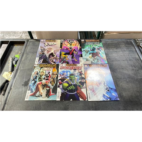 BOX OF ASSORTED COMIC BOOKS