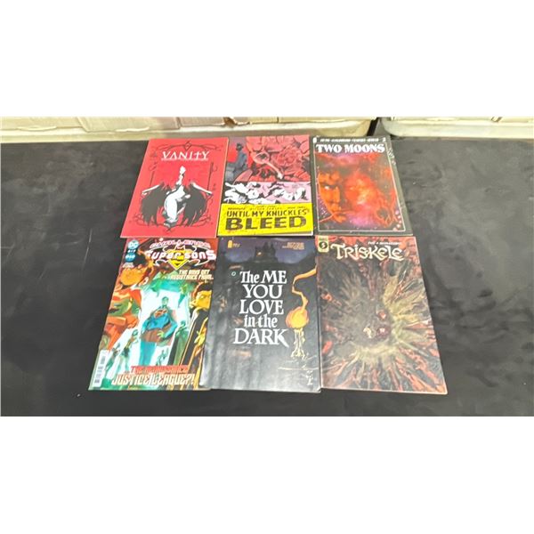 BOX OF ASSORTED COMIC BOOKS