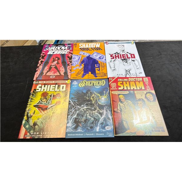 BOX OF ASSORTED COMIC BOOKS
