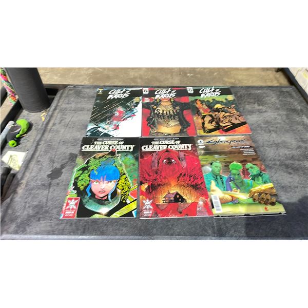 BOX OF ASSORTED COMIC BOOKS