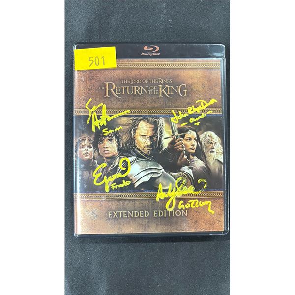LORD OF THE RINGS RETURN OF THE KING EXTENDED EDITION BLU RAY AUTOGRAPHED BY ELIJAH WOOD, SEAN
