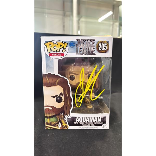 FUNKO POP! HEROES JUSTICE LEAGUE #205 AQUAMAN AUTOGRAPHED BY JASON MOMOA