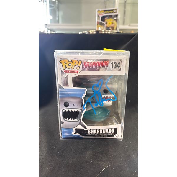 FUNKO POP! MOVIES SHARKNADO #134 SHARKNADO AUTOGRAPHED BY TARA REID