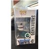 Image 2 : FUNKO POP! MOVIES SHARKNADO #134 SHARKNADO AUTOGRAPHED BY TARA REID