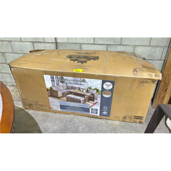 BETTER HOMES & GARDENS 5 PIECE OUTDOOR PATIO SET