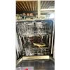 Image 3 : BLACK 24"W DISHWASHER