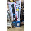 Image 1 : TWO TOWER FANS & DEHUMIDIFIER