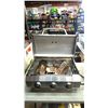 Image 2 : NXR STAINLESS STEEL PROPANE GRILL *RACK MISSING*