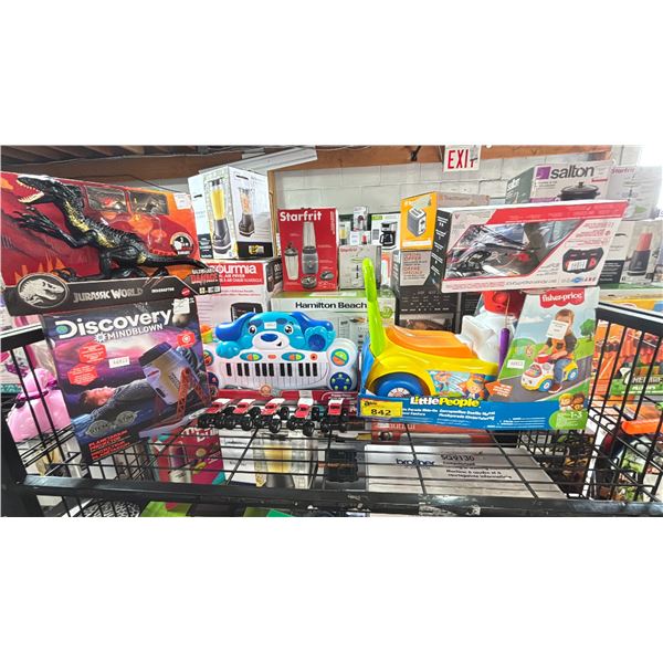 SHELF OF ASSORTED ITEMS INCLUDING; PLANETARIUM PROJECTOR, LITTLE PEOPLE MUSIC PARADE RIDE-ON,