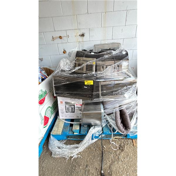 PALLET OF ASSORTED ITEMS INCLUDING; AIR FRYERS, MICROWAVE OVENS, TOASTER OVEN & MORE (UNKNOWN