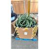 Image 1 : GAYLORD OF ASSORTED GARDEN HOSES