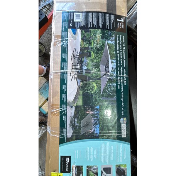 SUNBRELLA 10' SOLAR LED CANTILEVER PATIO UMBRELLA WITH BASE