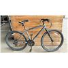 Image 1 : MOVELO ALGONQUIN 21 SPEED BIKE