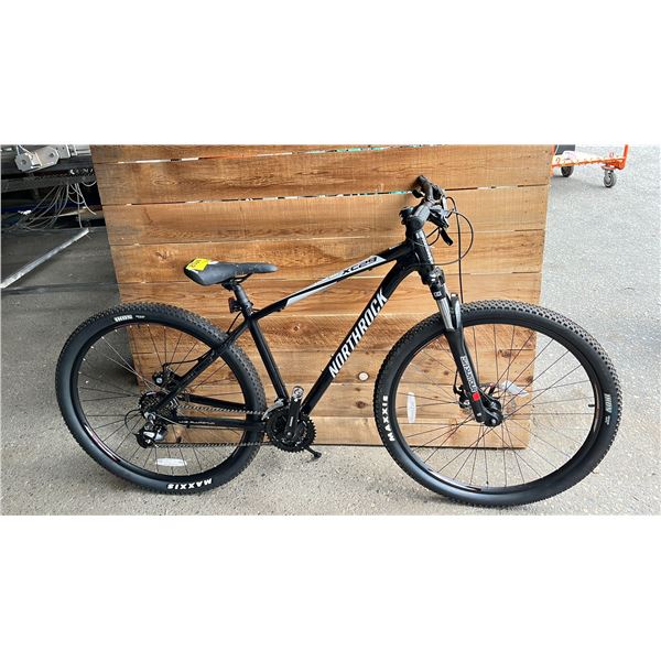 NORTHROCK XC29 21 SPEED BIKE (1 PEDAL MISSING)