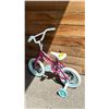 Image 2 : MOVELO RAZZLE KIDS BIKE WITH TRAINING WHEELS