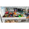 Image 2 : SHELF OF ASSORTED TOYS