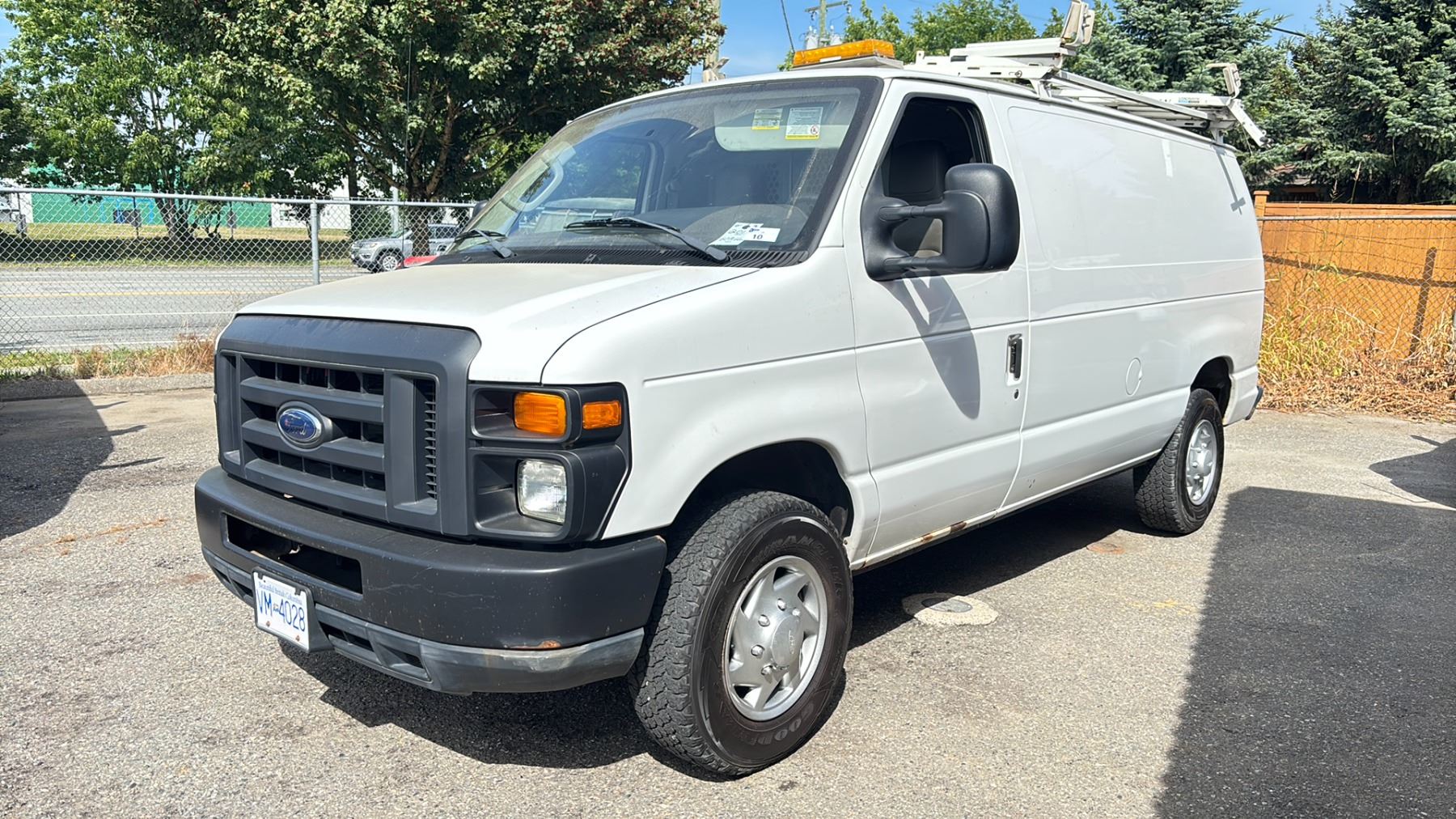Dfoad Rsc 2013 FORD E350 ADVANCE TRAC RSC, 3 DOOR SERVICE VAN, WHITE, VIN ...