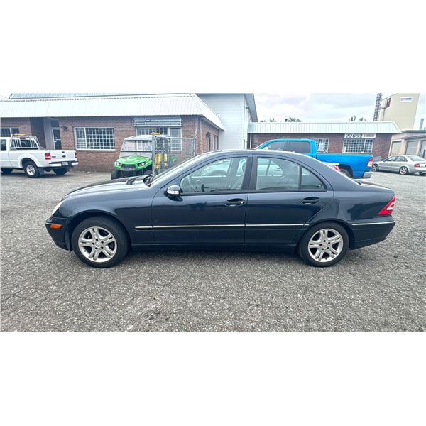 2003 MERCEDES C240 4 DOOR SEDAN BLACK VIN WDBRF61JX3F354592