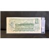 Image 2 : (7) 1973 CANADA 1 DOLLAR BILLS IN SLEEVE. SEQUENTIAL SERIAL NUMBERS