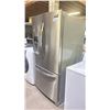 Image 1 : STAINLESS STEEL FRENCH DOOR BOTTOM FREEZER REFRIGERATOR