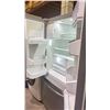 Image 3 : STAINLESS STEEL FRENCH DOOR BOTTOM FREEZER REFRIGERATOR