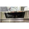 Image 2 : BOSCH STAINLESS STEEL INSET ELECTRIC OVEN