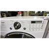 Image 4 : WHITE LG WASHER & DRYER SET