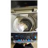 Image 3 : COMFEE TOP LOAD APARTMENT SIZE WASHER