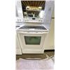 Image 1 : WHIRLPOOL ELECTRIC STOVE WITH CONVECTION OVEN