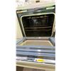 Image 4 : WHIRLPOOL ELECTRIC STOVE WITH CONVECTION OVEN