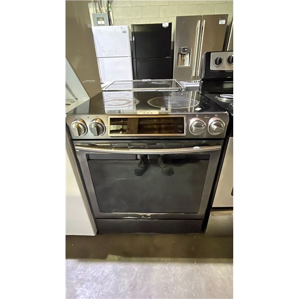 SAMSUNG 5 BURNER INDUCTION TOP/CONVECTION OVEN
