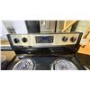 Image 2 : WHIRLPOOL 4 BURNER OVEN