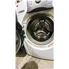Image 3 : WHITE KENMORE ELITE WASHING MACHINE