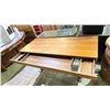 Image 2 : 1 DRAWER WOOD DESK 63" X 26" X 29"