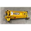 Image 2 : PERFORMANCE TOOLS YELLOW INDUSTRIAL 2 1/2 TON HYDRAULIC FLOOR JACK *MISSING HANDLE*