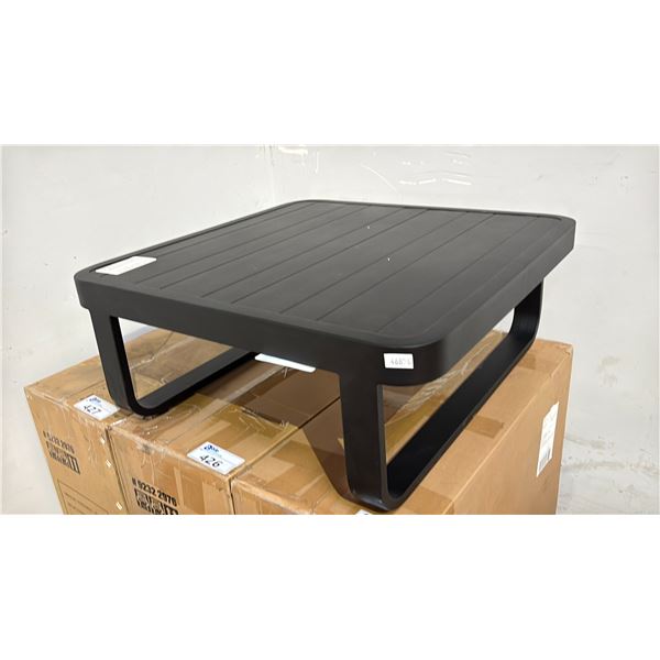 KODE. BLACK CAST ALUMINUM OUTDOOR COFFEE TABLE *IN BOX*