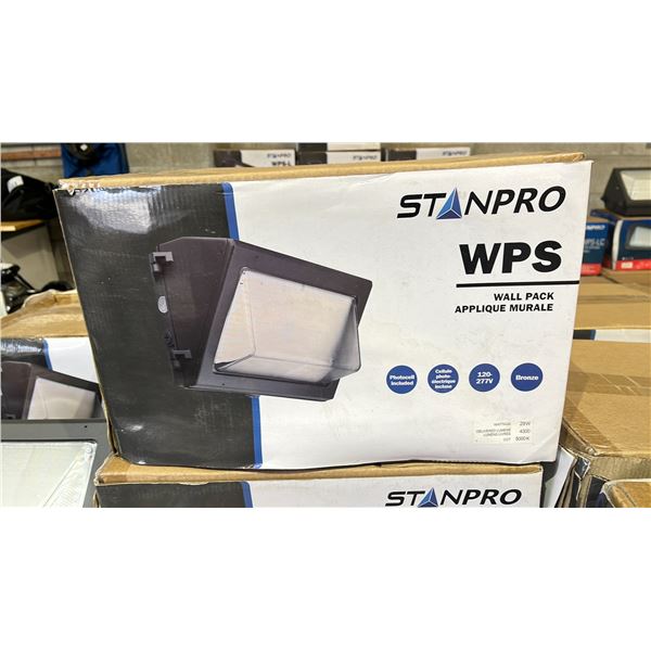 STANPRO SMALL WALLPACK 29W 5000K LIGHT