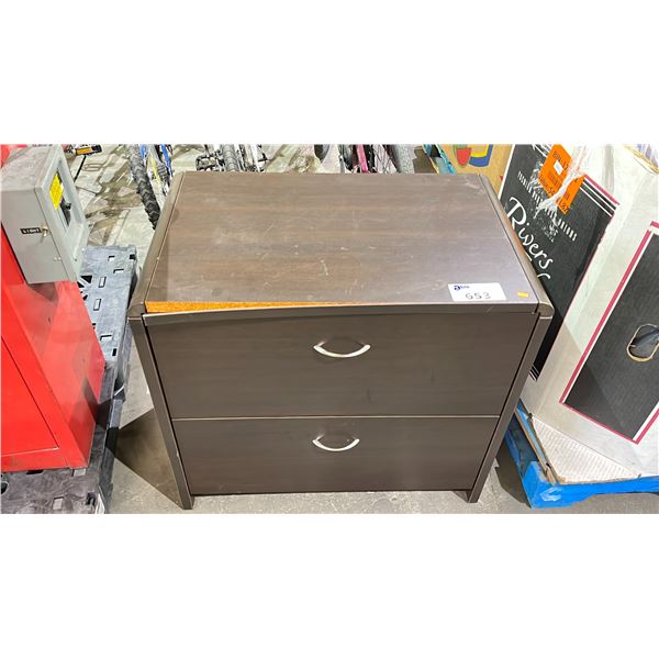 LARGE BROWN WOODEN 2 DRAWER NIGHTSTAND