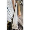Image 1 : STACK OF WHITE TRIM - APPROX. 14'L