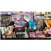 Image 2 : SHELF OF CHILDRENS FIGURE SKATES, CHILDRENS TOYS & MORE