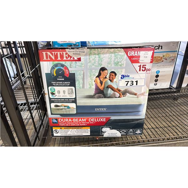 INTEX QUEEN SIZE AIR MATTRESS