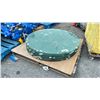 Image 1 : 12 ROUND 40" GLASS TABLE TOPS