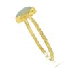 Image 7 : Vintage Handmade 18k Gold Oval Cabochon Cut Opal Solitaire Petite Cocktail Ring