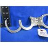 Image 3 : Hiatts Center Hinge Handcuffs with 1 Key # 43809