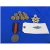 Image 1 : Lot of Misc. Buttons, Pins and Medals