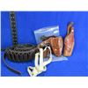 Image 1 : Bianchi 9R Holster, Bianchi # 17 Holster and Ammo Belt
