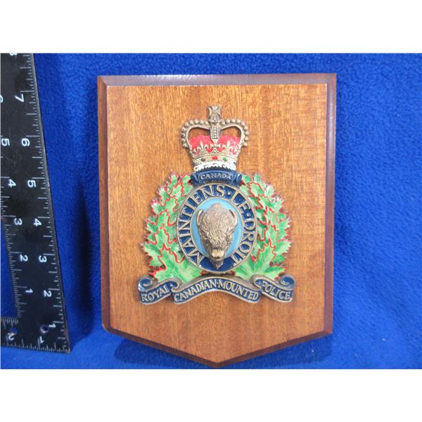 RCMP Badge Wall Mounted Plaque