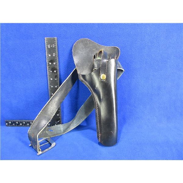 Canadian Letters Leather Holster with Belt - Right Hand