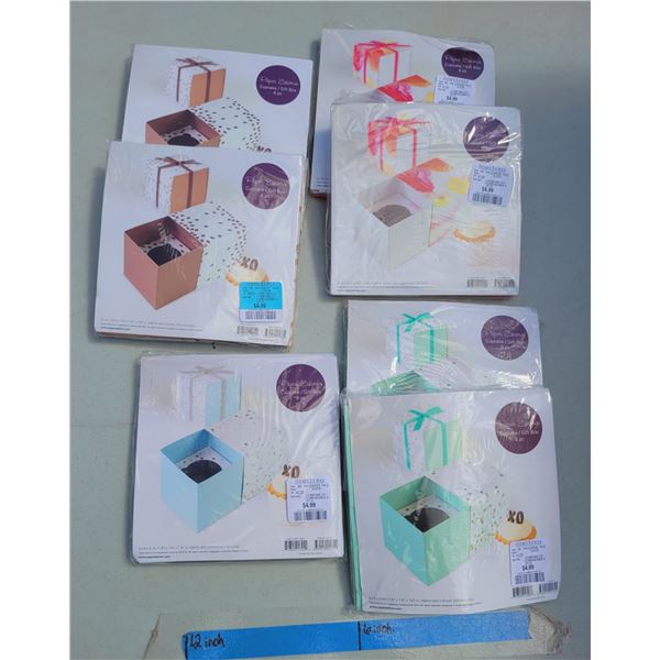 Lot of 7 Paper Eskimo Cupcake Gift Box Set 6 pc