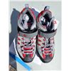 Image 2 : Body Geometry  Red and Grey Running Shoes - Sz 6 (36)